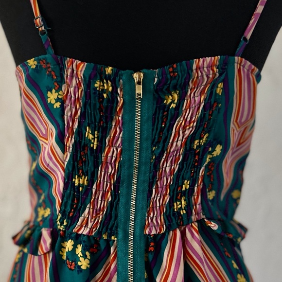 Xhilaration Silky Colorful Summer Dress Size Small with POCKETS! - Picture 6 of 8